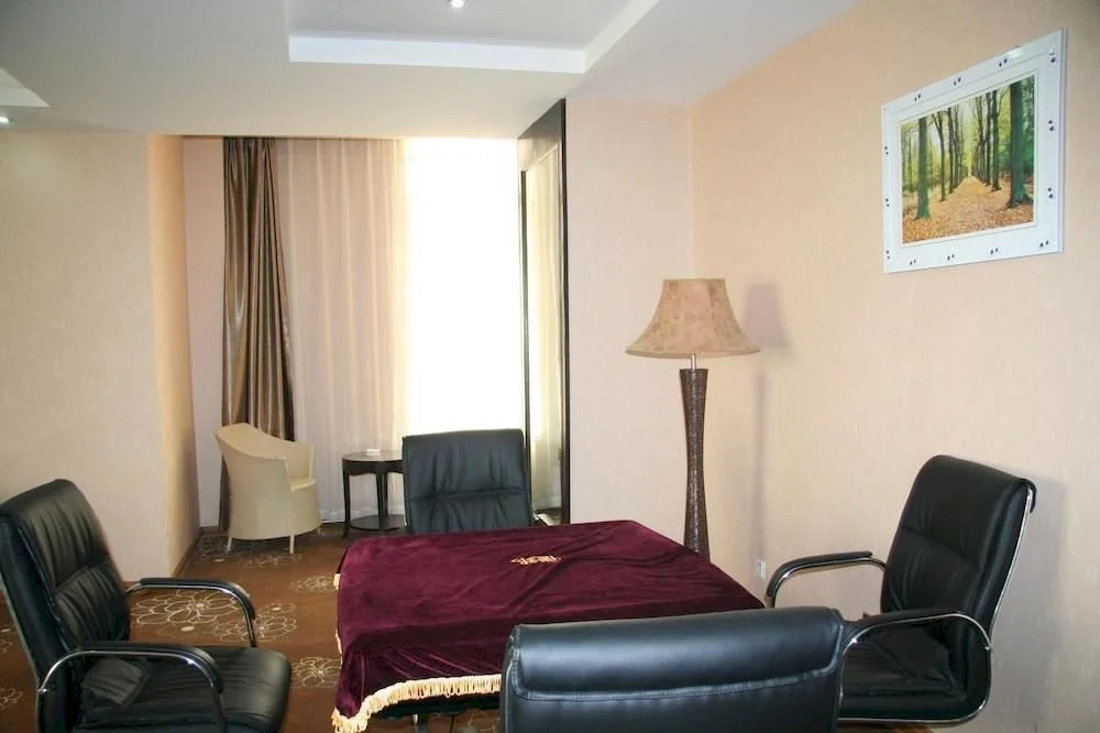 Zhengzhou Central Asia Boutique Inn
