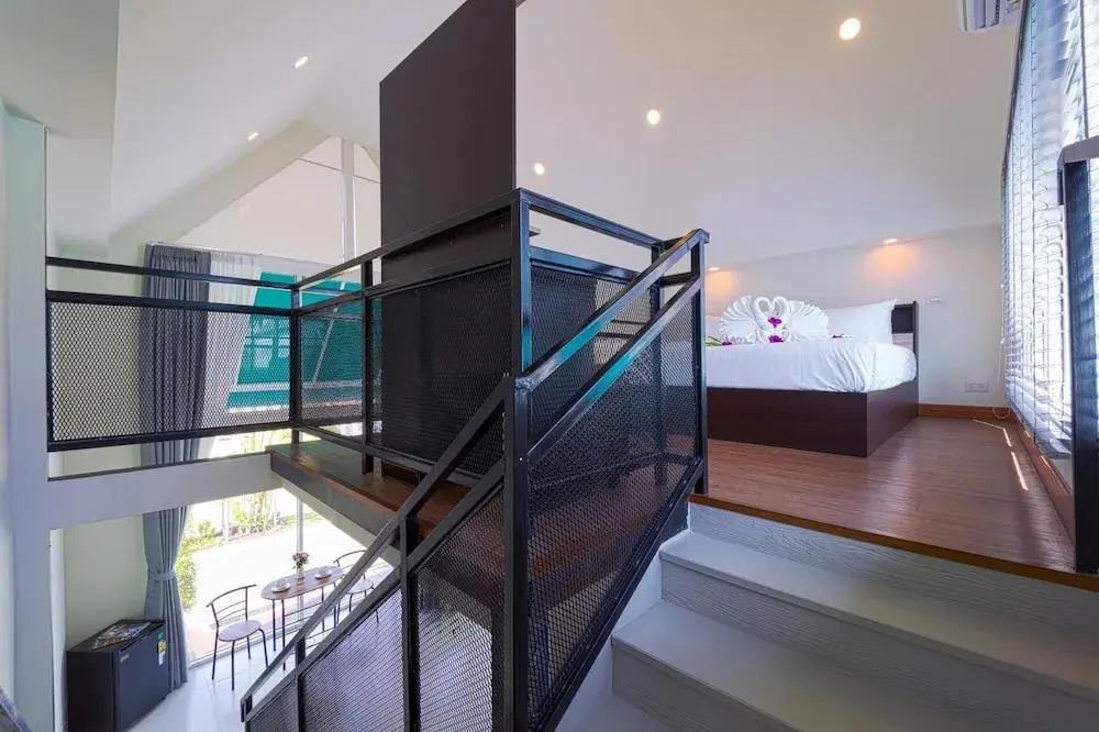 Beautiful new 7 Bedroom Villa Resort - CT7