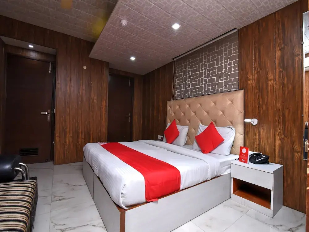 OYO 23188 Glory Villa
