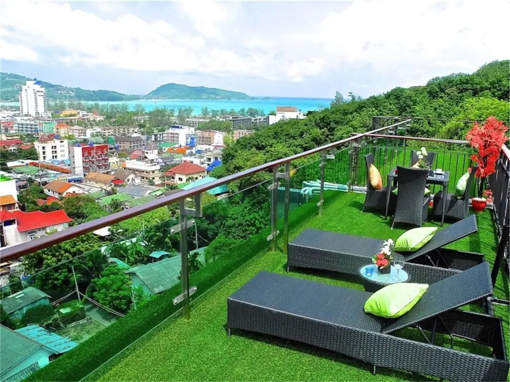 Emerald Patong 2 bedrooms Apartment with Terrace
