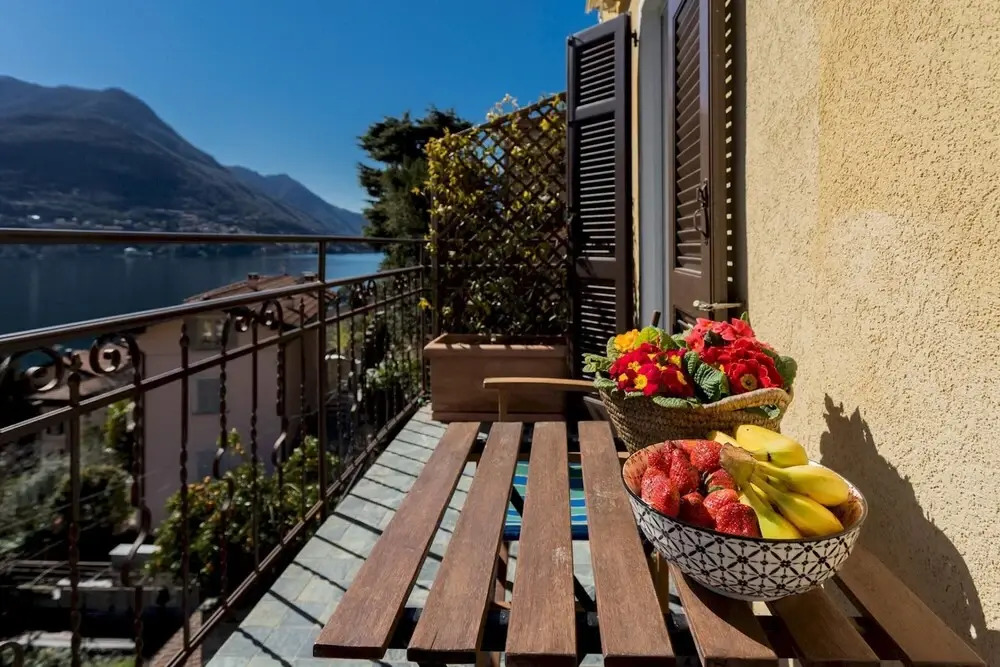 Co-b730-alem2bt - Lovely Apartment Overlooking the Lake