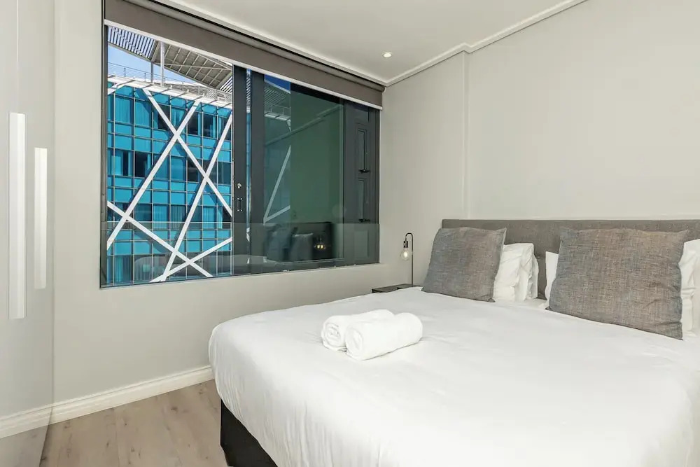 16 on Bree Luxury Apartments