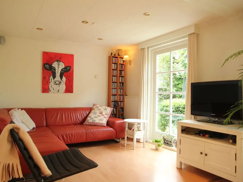 Holiday Home With Fenced Garden in a Quiet Spot in Koudekerke