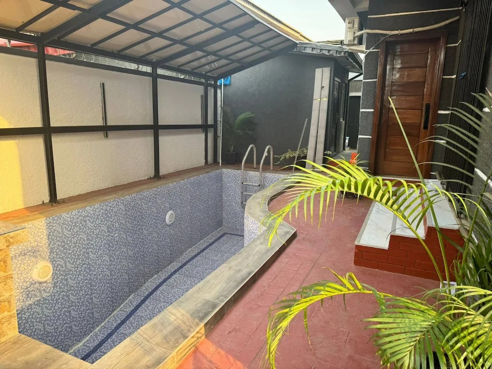 Serene Oasis in Lagos - Private Pool & Relaxing Ambiance