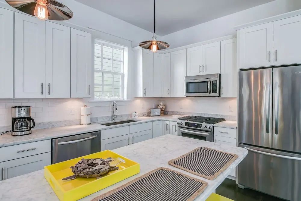 Sunny 30a House W/ Shared Pool 4 Bedroom Home