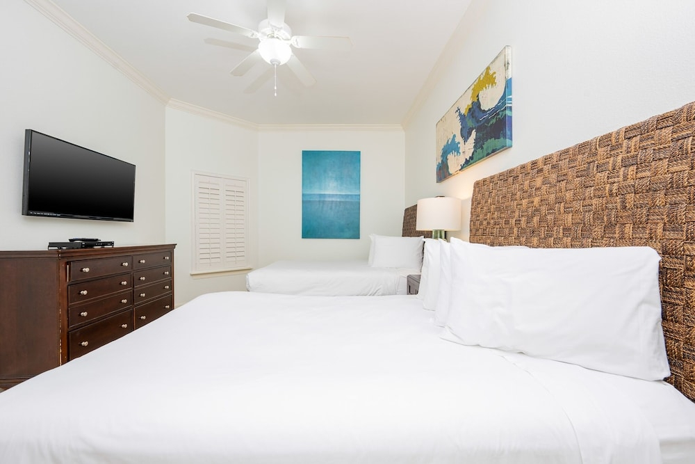 The Oasis 2015 Formerly Phoenix West Ii 2015 3 Bedroom Condo