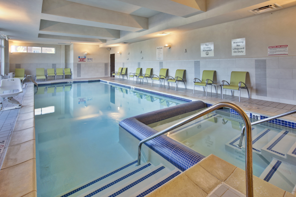 Holiday Inn Detroit Metro Airport by IHG