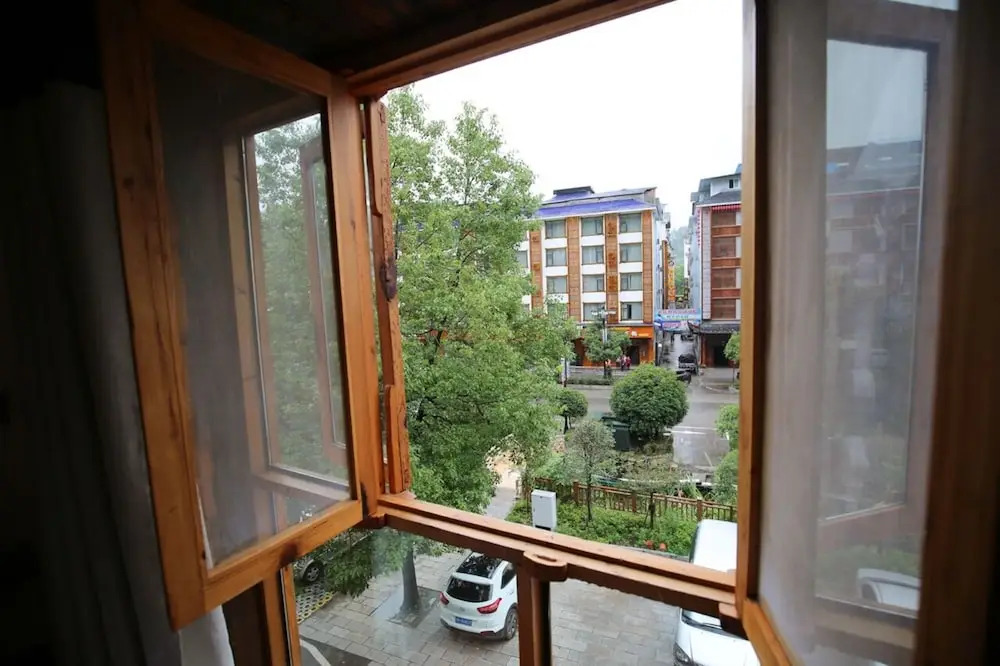 ZhangJiaJie GuoKe Inn