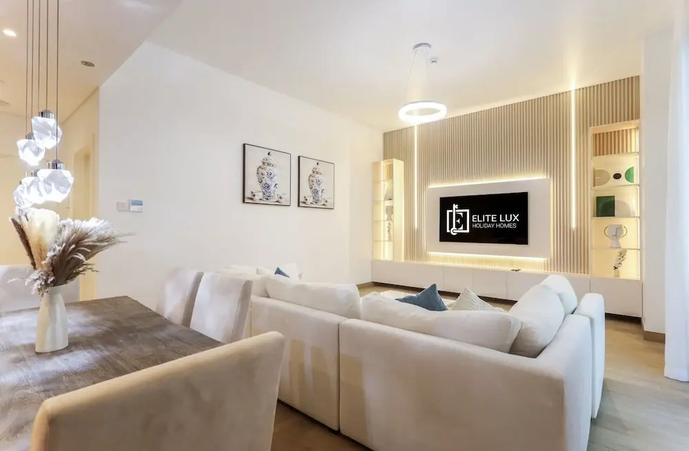 Elite LUX Holiday Homes - 1bhk Beachside Retreat at Port De La Mer Dubai