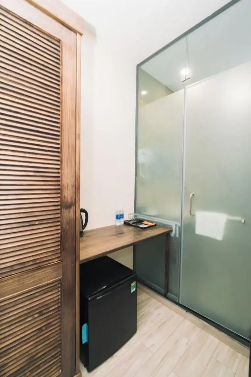 Greenview City Hotel