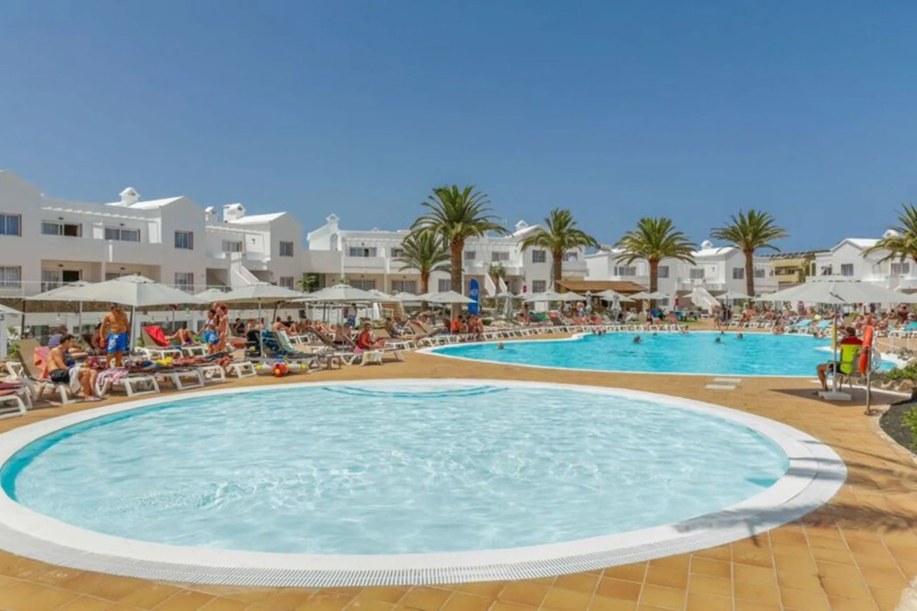 Отель BLUESEA Corralejo Village