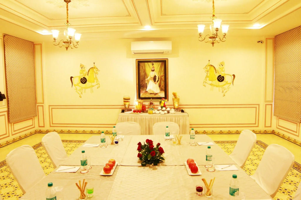 Grand Uniara A Heritage Hotel