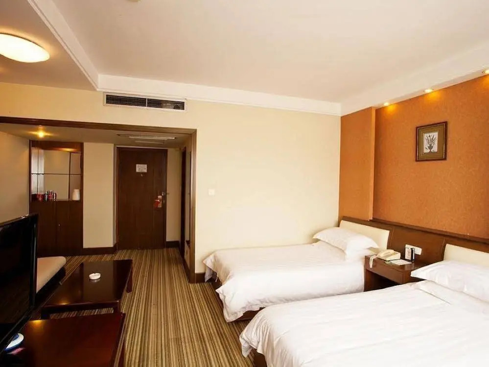 Dongshan Hotel
