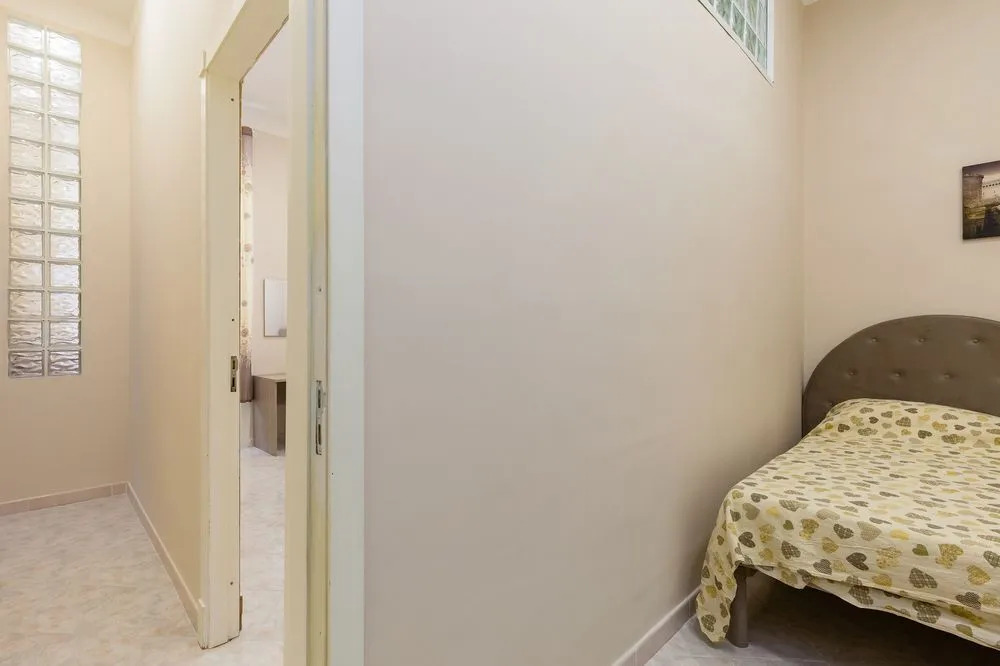 Apartment - S. Gregorio Armeno BH65
