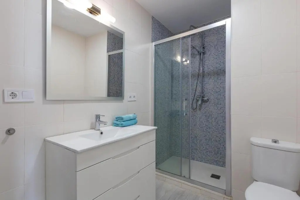 New modern 2-bedroom appartment
