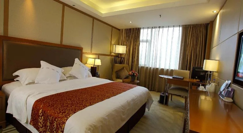 Longwei Hotel