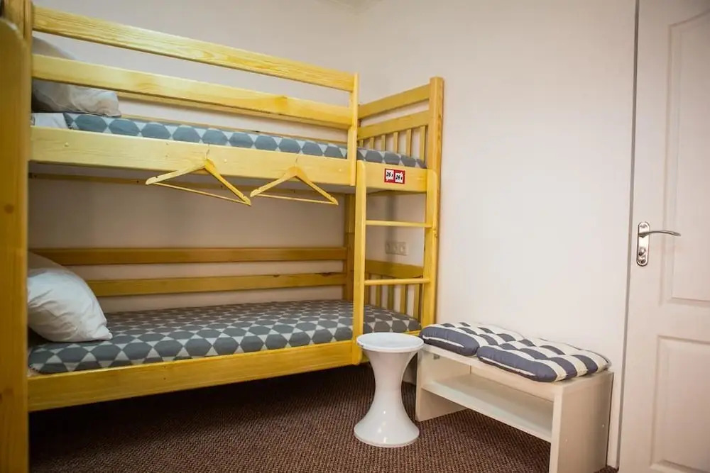 Lowcoaster - Hostel