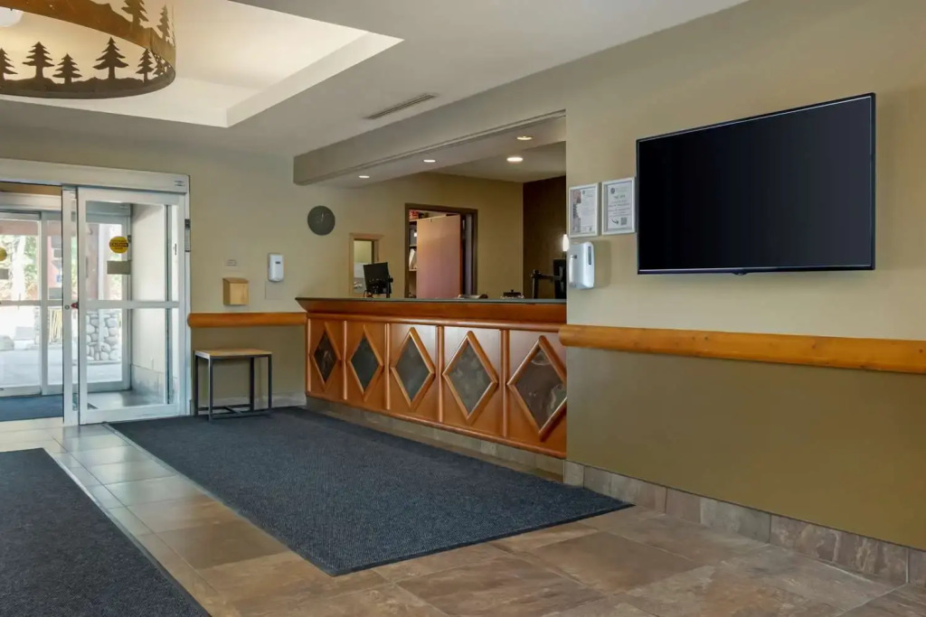 Best Western Plus Valemount Inn & Suites