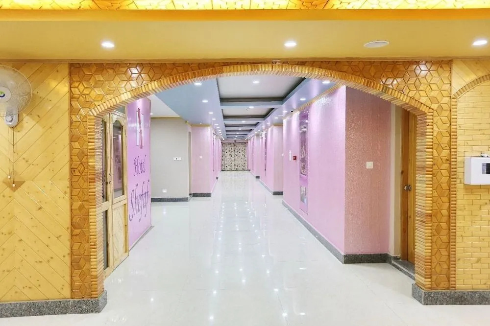 Hotel Shefaf