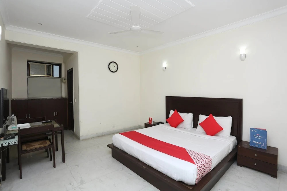Ryan Residency by OYO Rooms