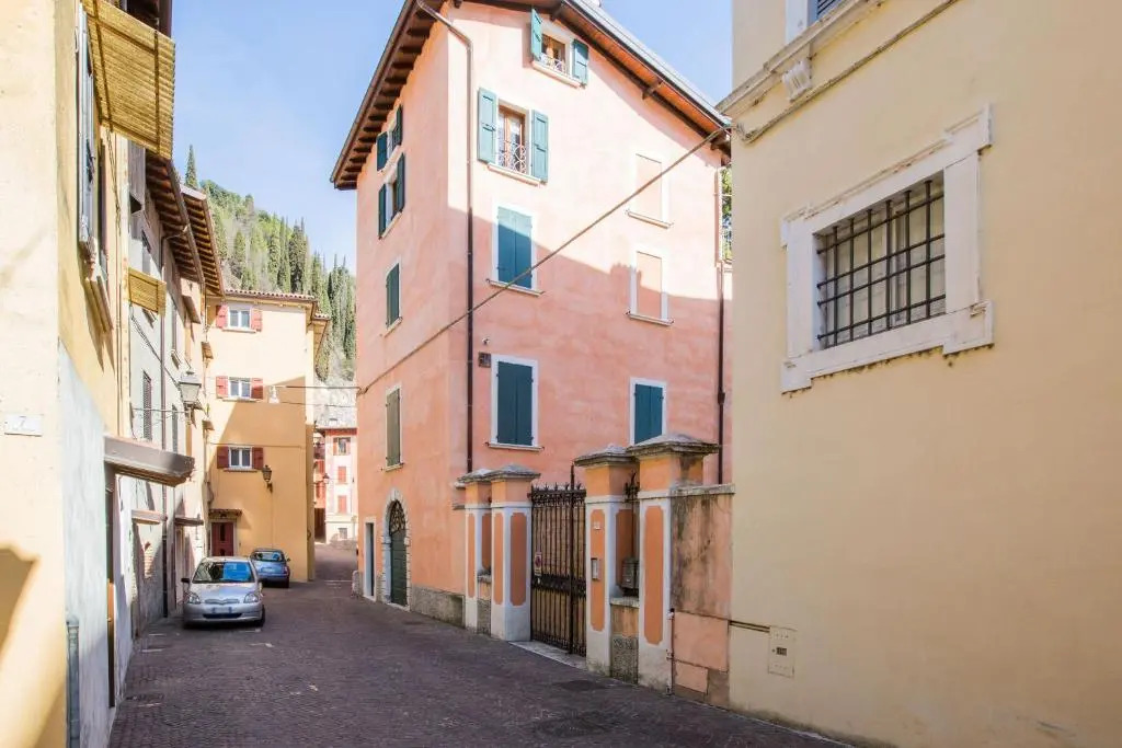 Le Camerine Apartment Water Front