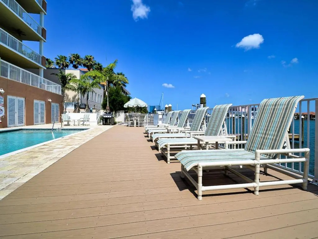 Sandpiper's Cove 303 Waterfront 3 Bedroom 2 Bathroom - Sandpiper's Cove 23146