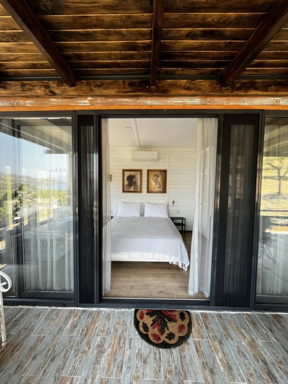 Valentina Tiny House with Sea View