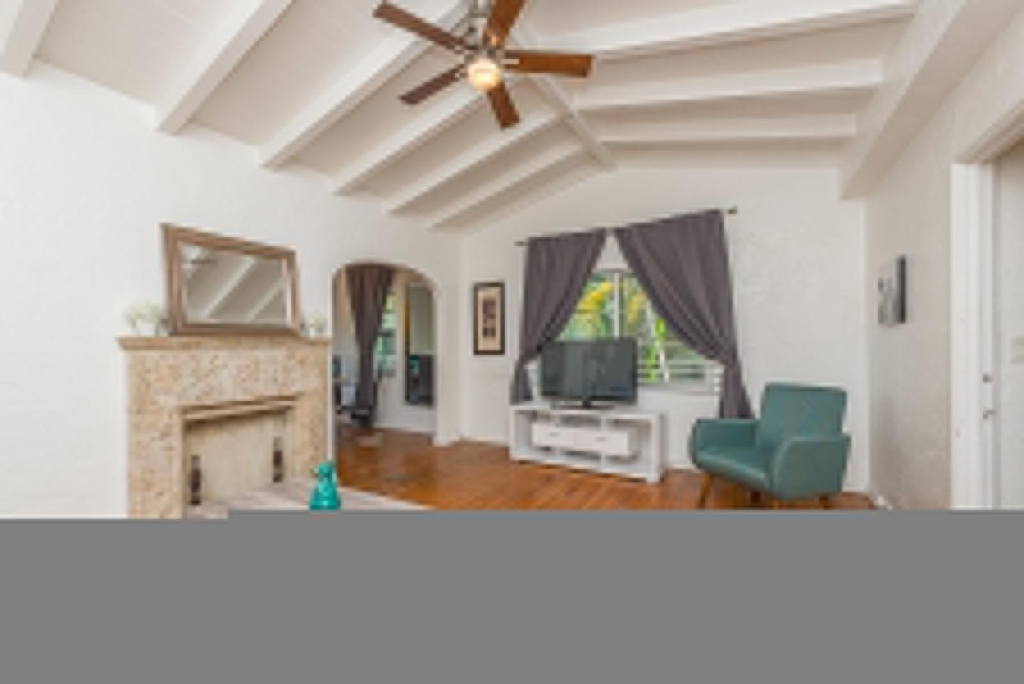 L’Etoile Apartments Part of the Oasis Casita Collection