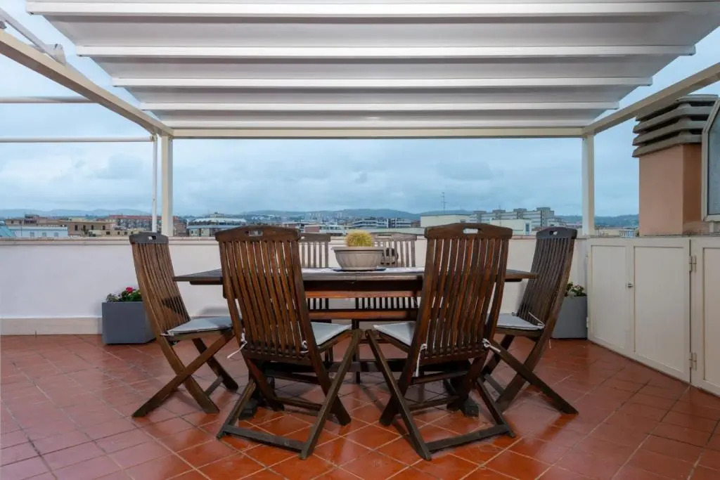 The Roof - Appartamento con terrazza al centro di Civitavecchia
