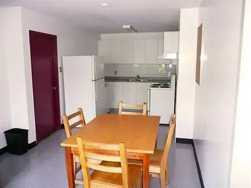 Neill Wycik Backpackers Hotel