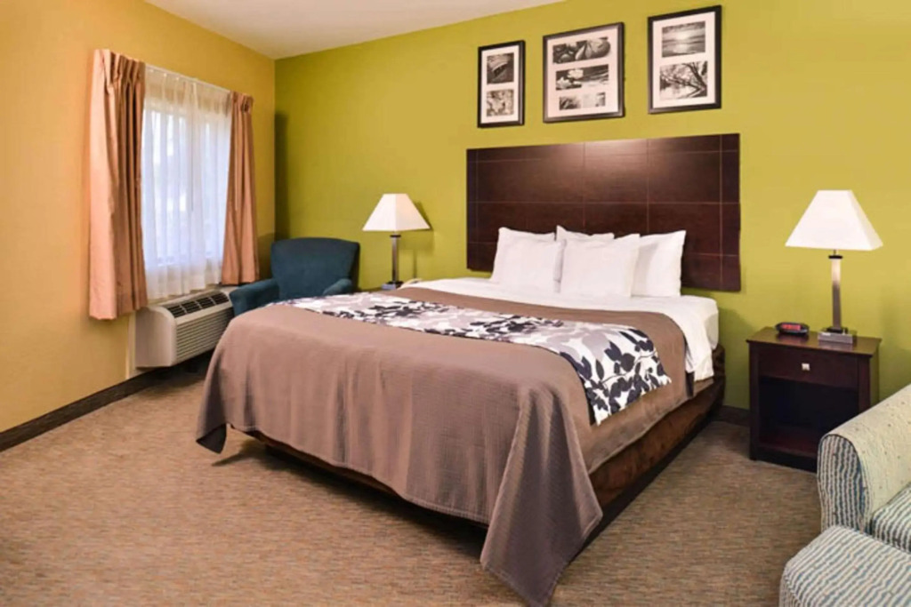 Sleep Inn & Suites Downtown Houston Near Convention Center