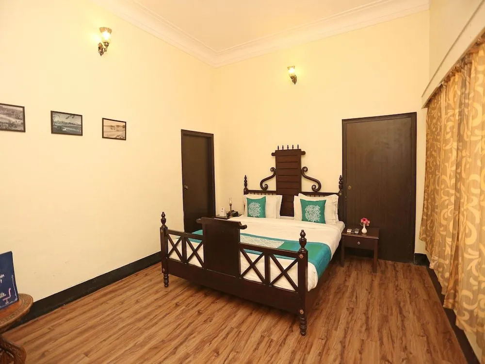 OYO 9666 Hotel The Fateh