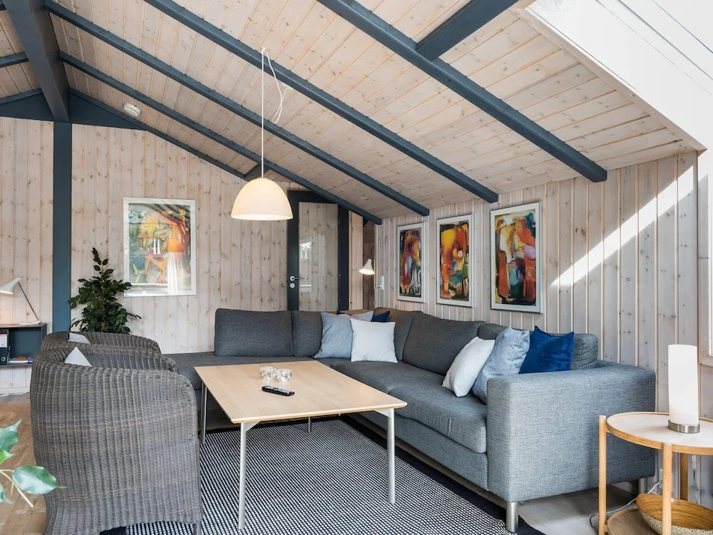 8 Person Holiday Home on a Holiday Park in Blåvand