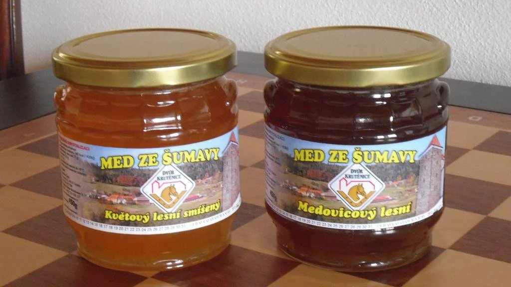 Hotelový a jezdecký areál Dvůr Krutěnice