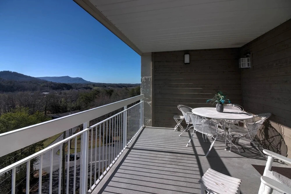 Whispering Pines 654