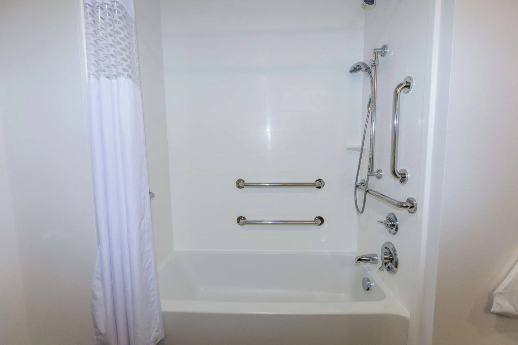 Hampton Inn & Suites Syracuse North Airport Area