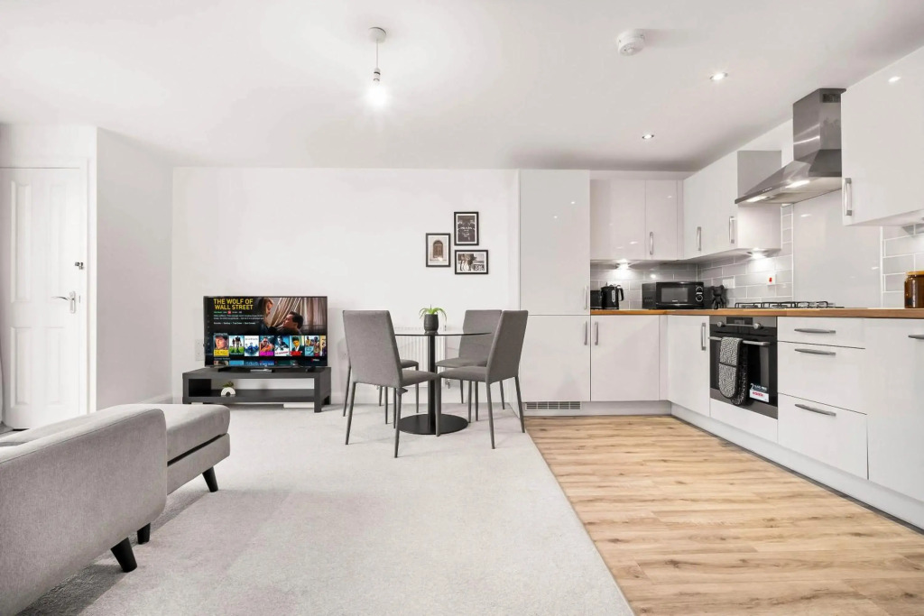 Spacious 2 Bedroom Comfy Apartment - The Arcadian