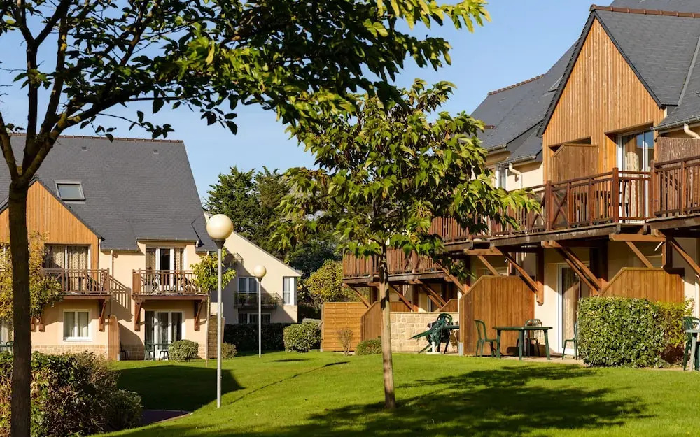 Lagrange Vacances Les Roches Douvres