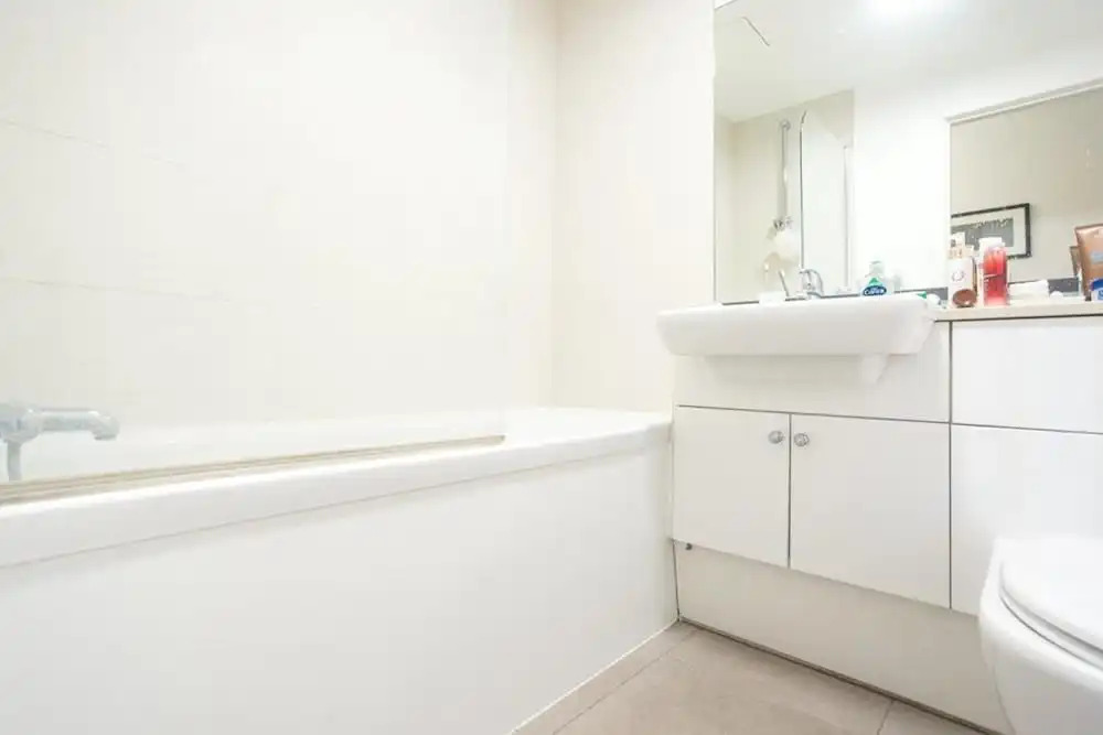Excellent 2-bed Apartment in Colindale, London