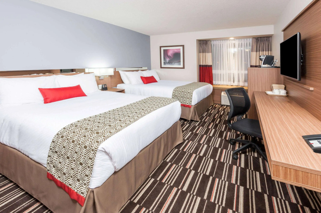 Microtel Inn & Suites by Wyndham Fort Saint John