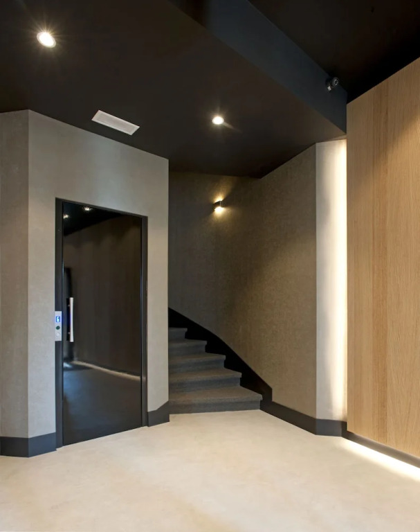 Downtown Brussels Splendor Suites