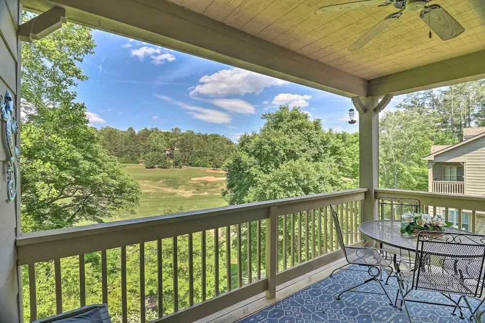 Indoor Pool & Golf Course Views: Lake Lure Condo!