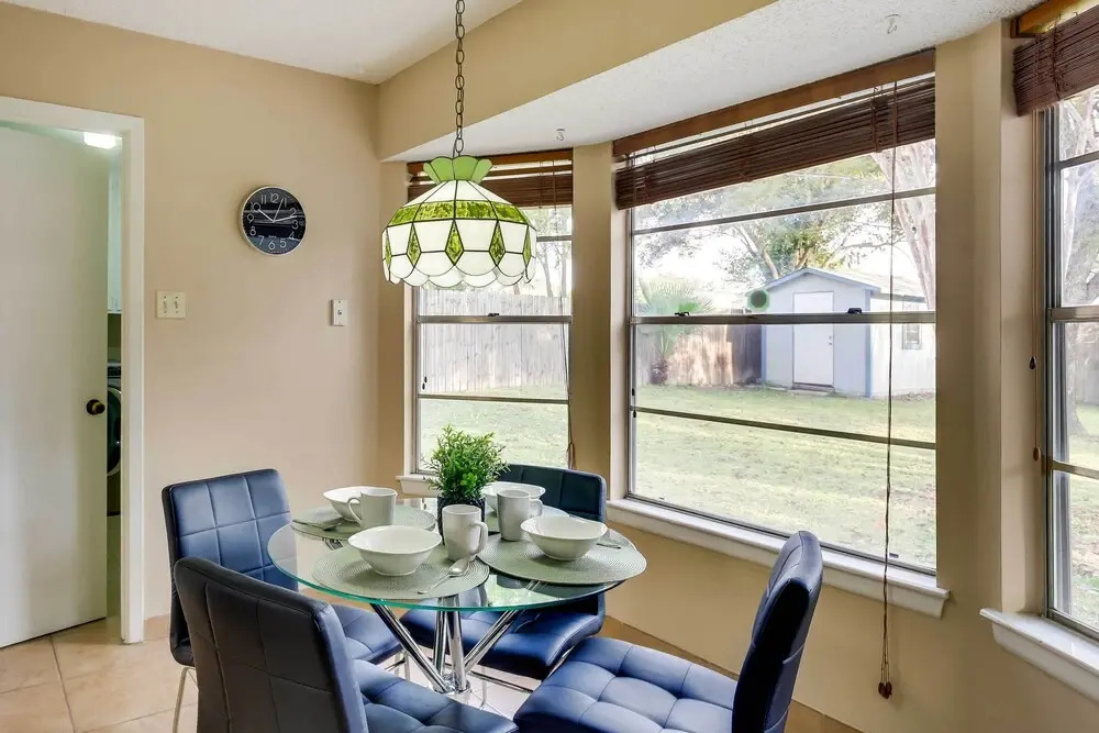 San Antonio Home: Near Nature, Parks & Trails