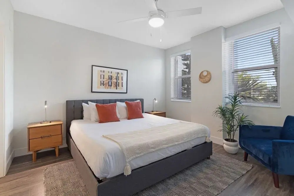 Biscayne Townhomes by Sextant