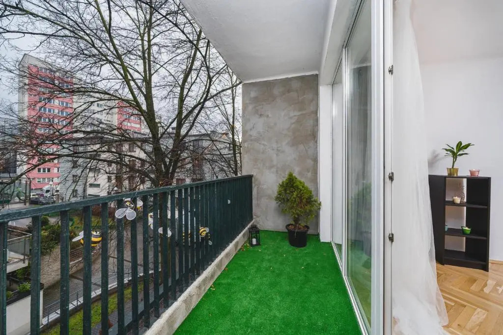 Charming Local Apartment In The City Center