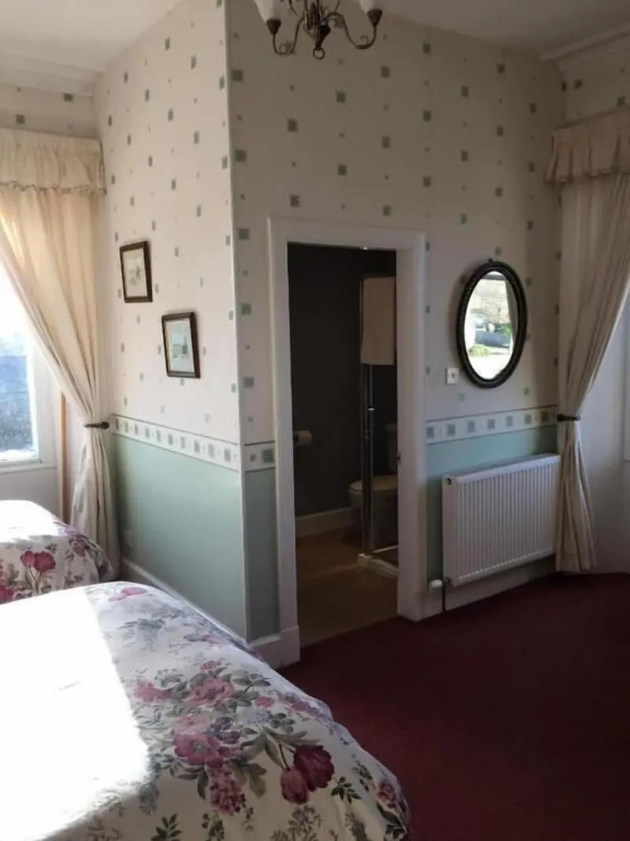 The Pines Guest House