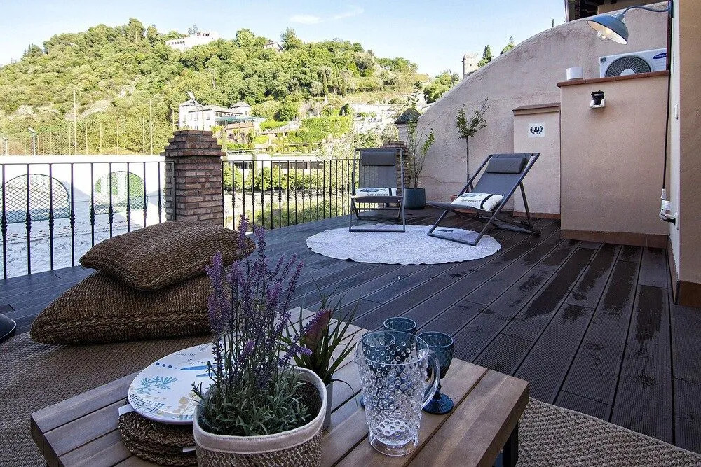 Alhambra Boutique Penthouse Terrace