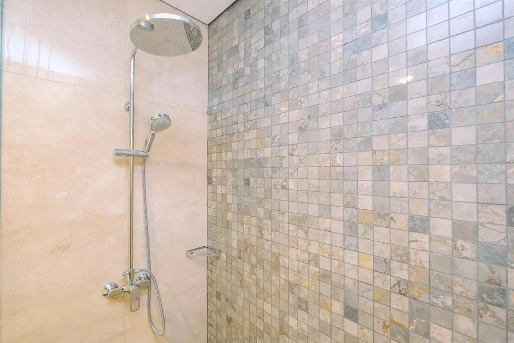Modern 1Br Apartment at Veranda Residence Near Puri Indah Mall