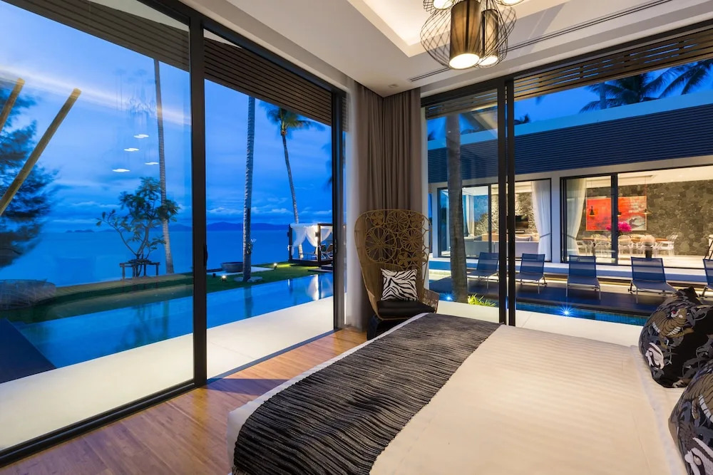 Elegant Villa Anar 5 Bed Luxury Beachfront Near Four Seasons