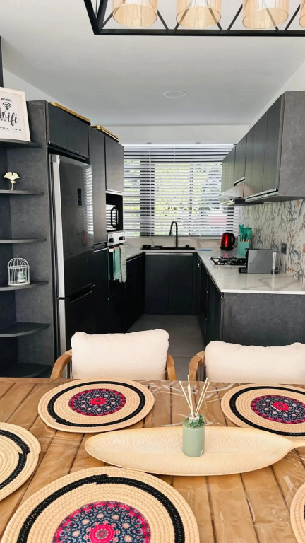 3 bedrooms appartement with sea view balcony and wifi at Trou aux Biches